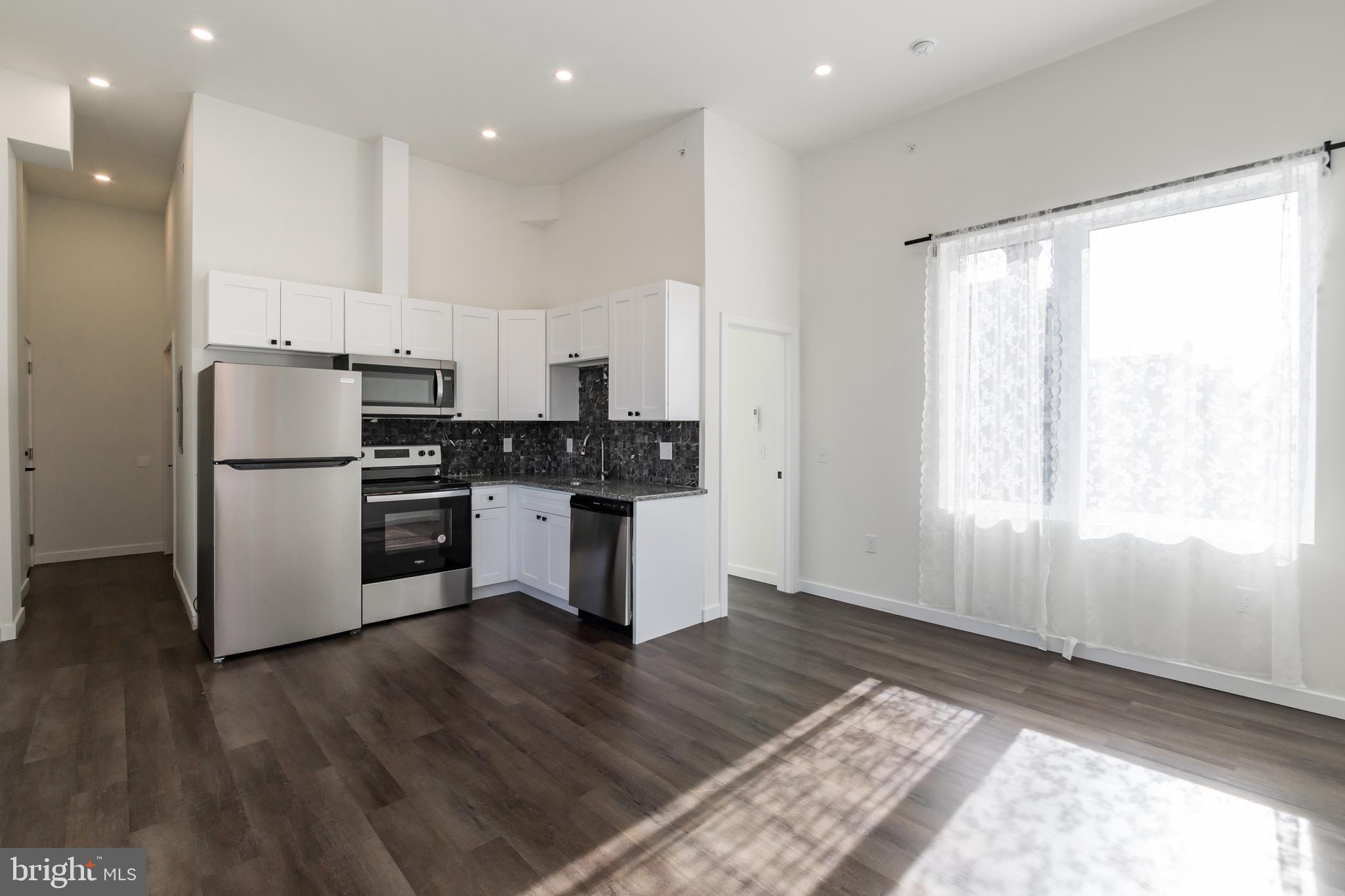 5303 CHESTER AVE #UNIT 203
