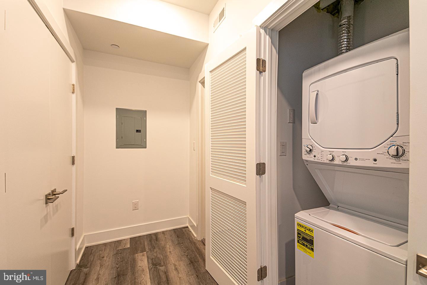 1245 RIDGE AVE #UNIT 105