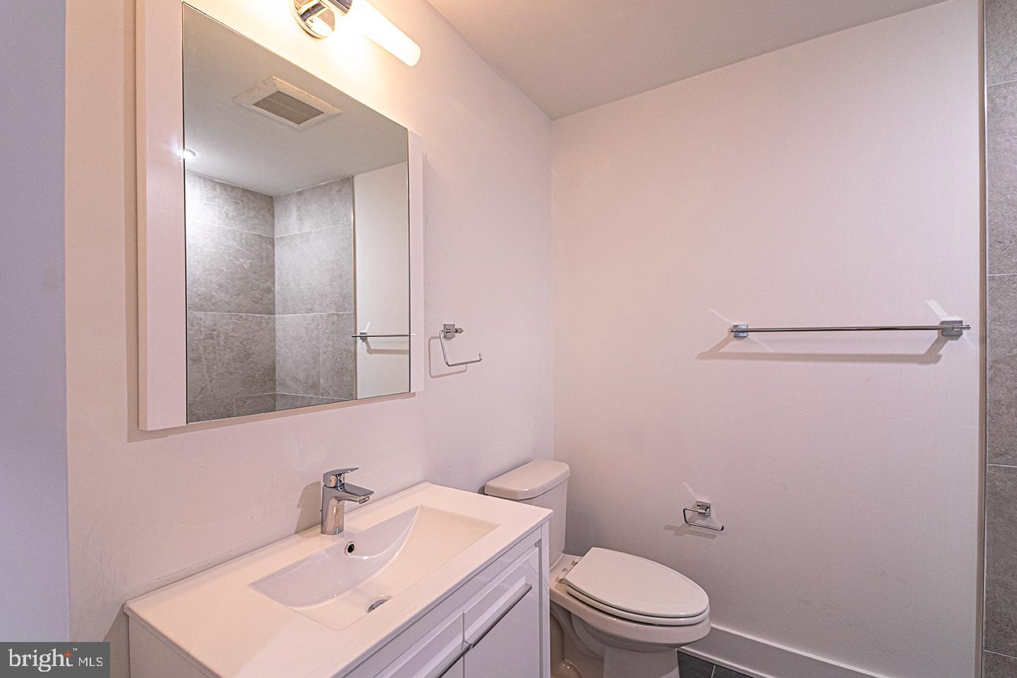 1245 RIDGE AVE #UNIT 105
