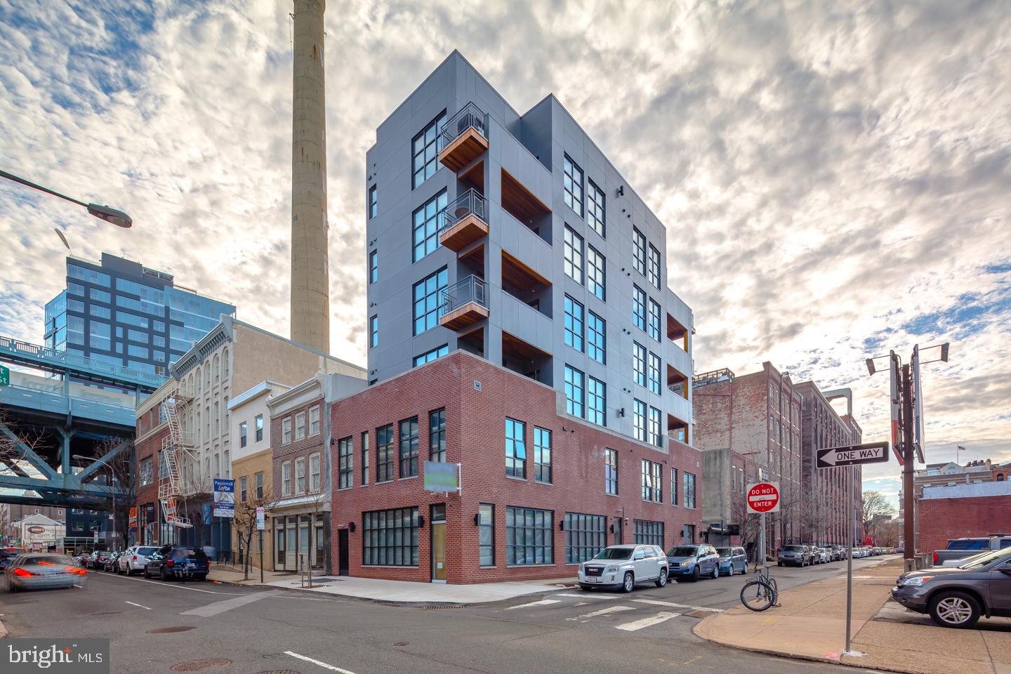 240 N 2ND ST #UNIT 6E