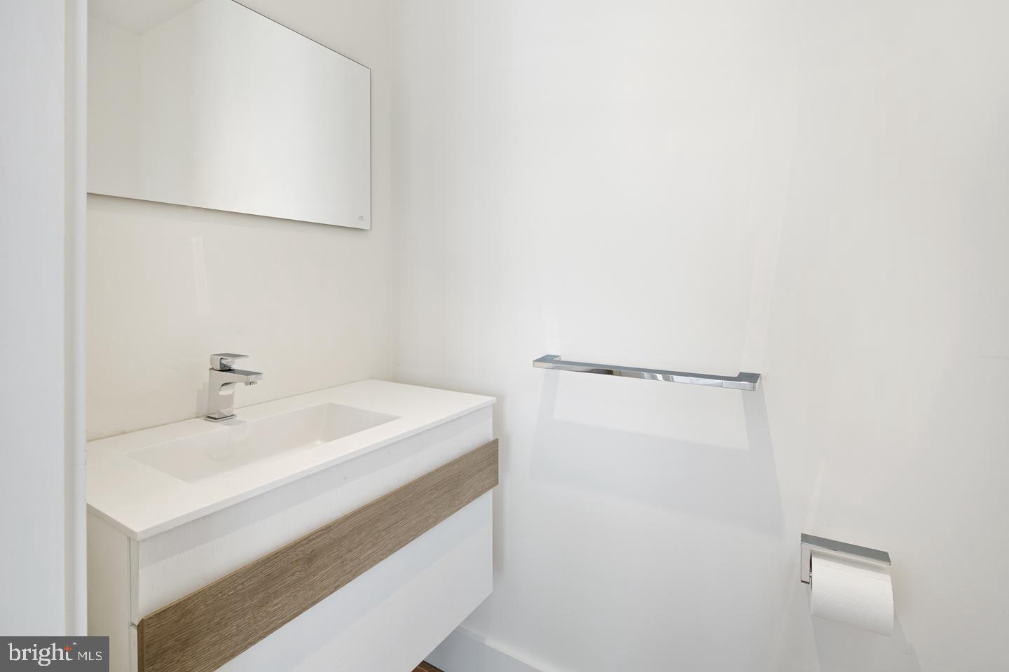 240 N 2ND ST #UNIT 6E