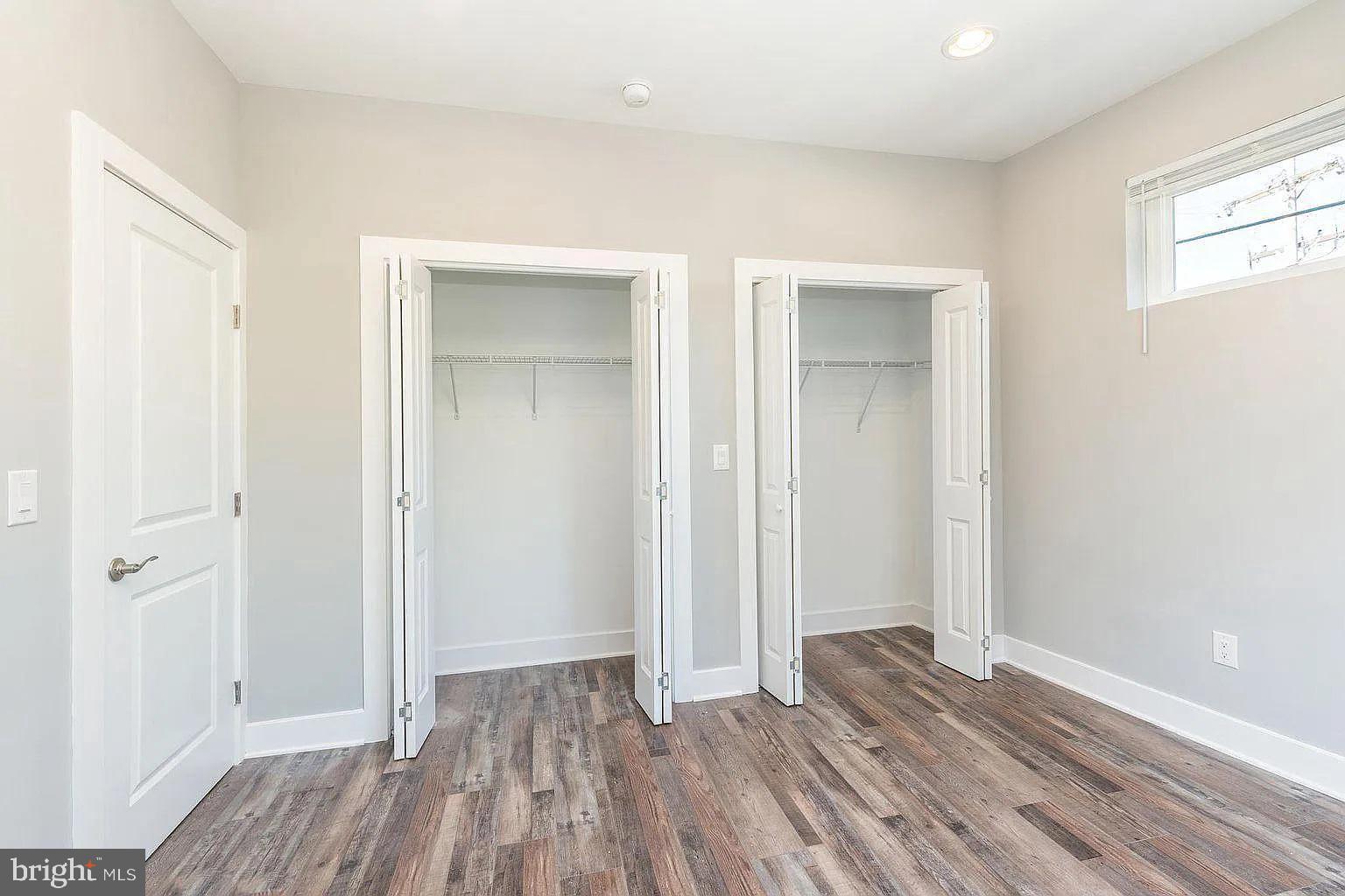 1953 N NEWKIRK ST #UNIT 1