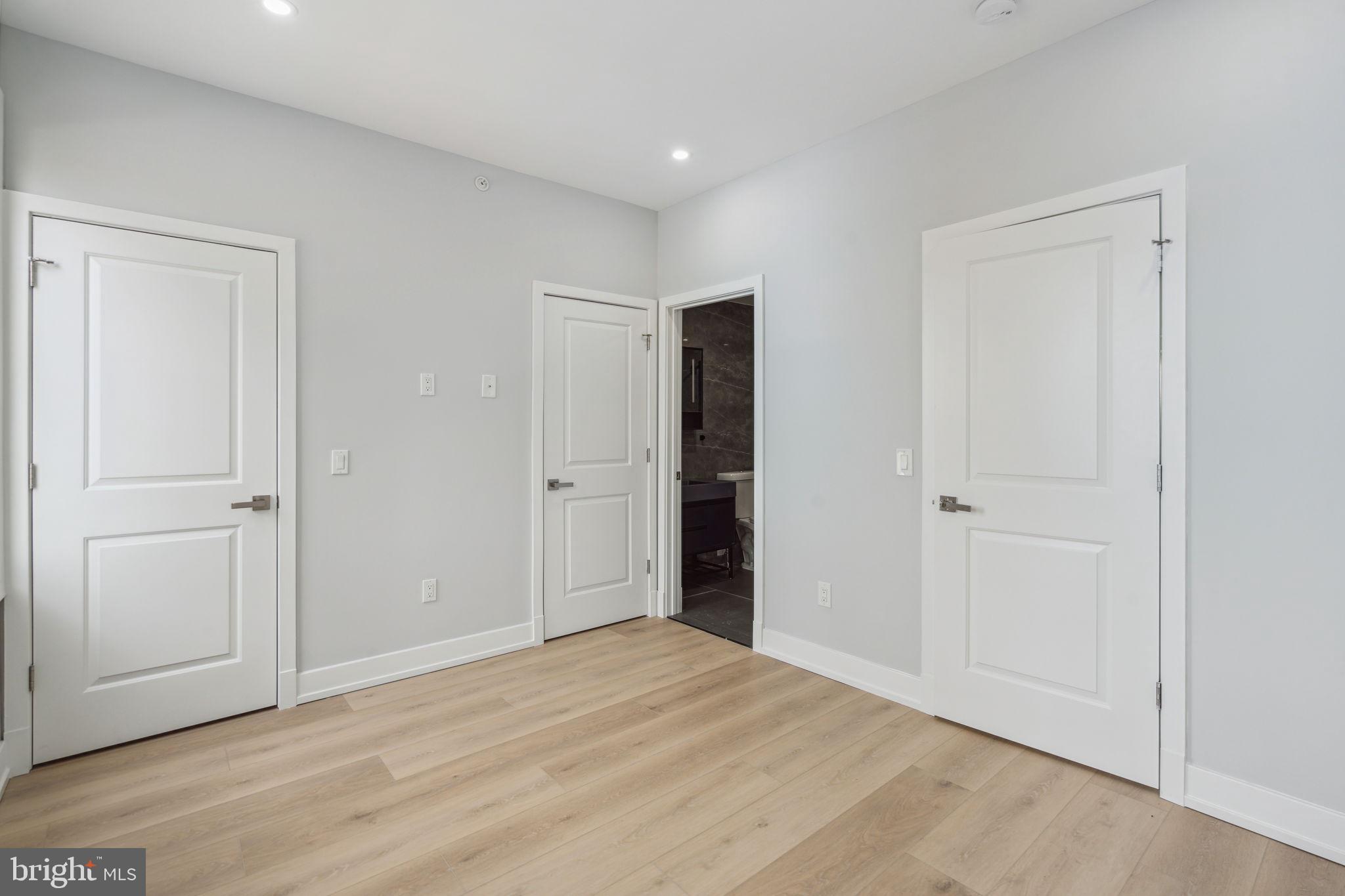 2732 FRANKFORD AVE #2