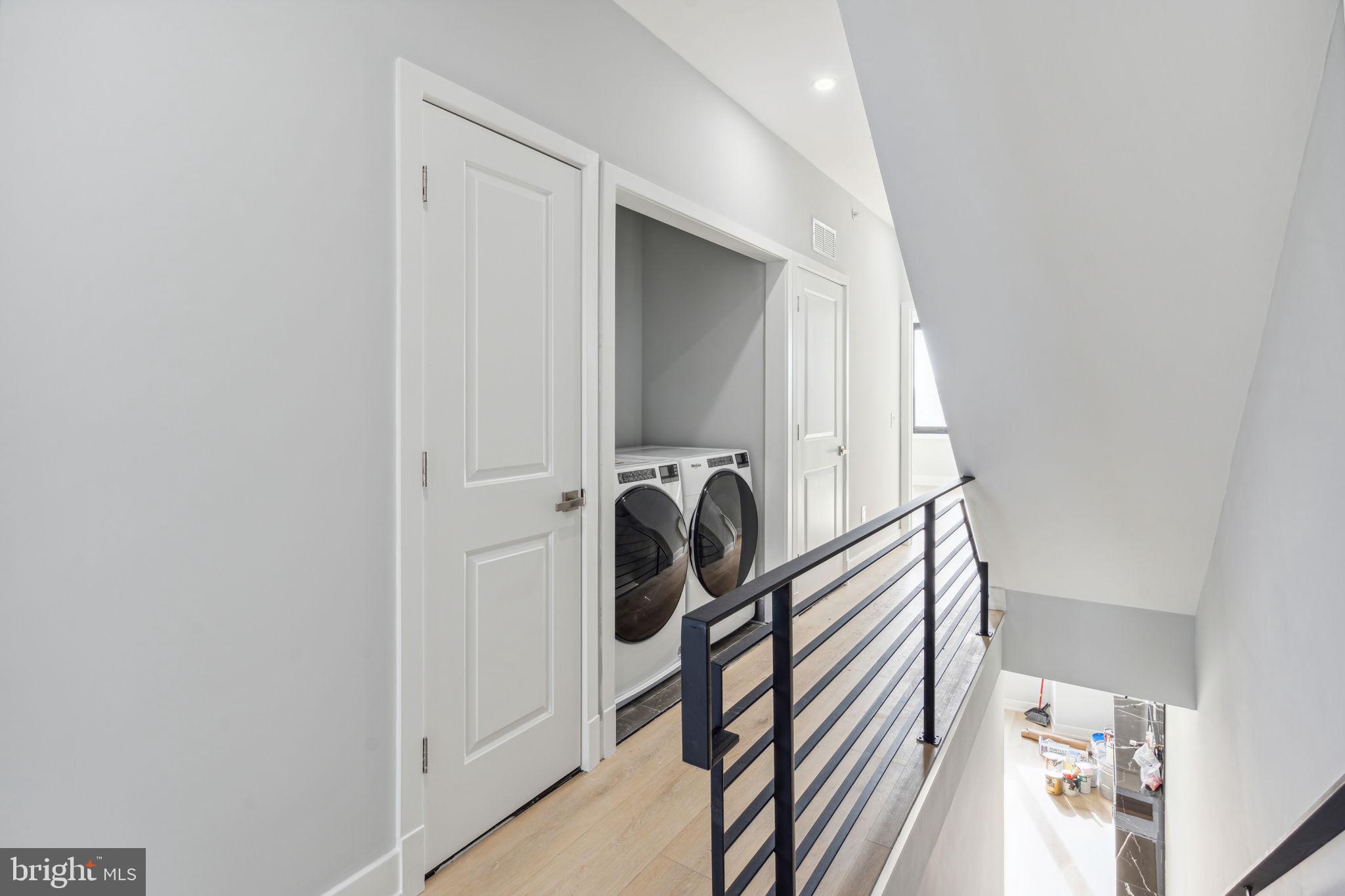 2732 FRANKFORD AVE #2