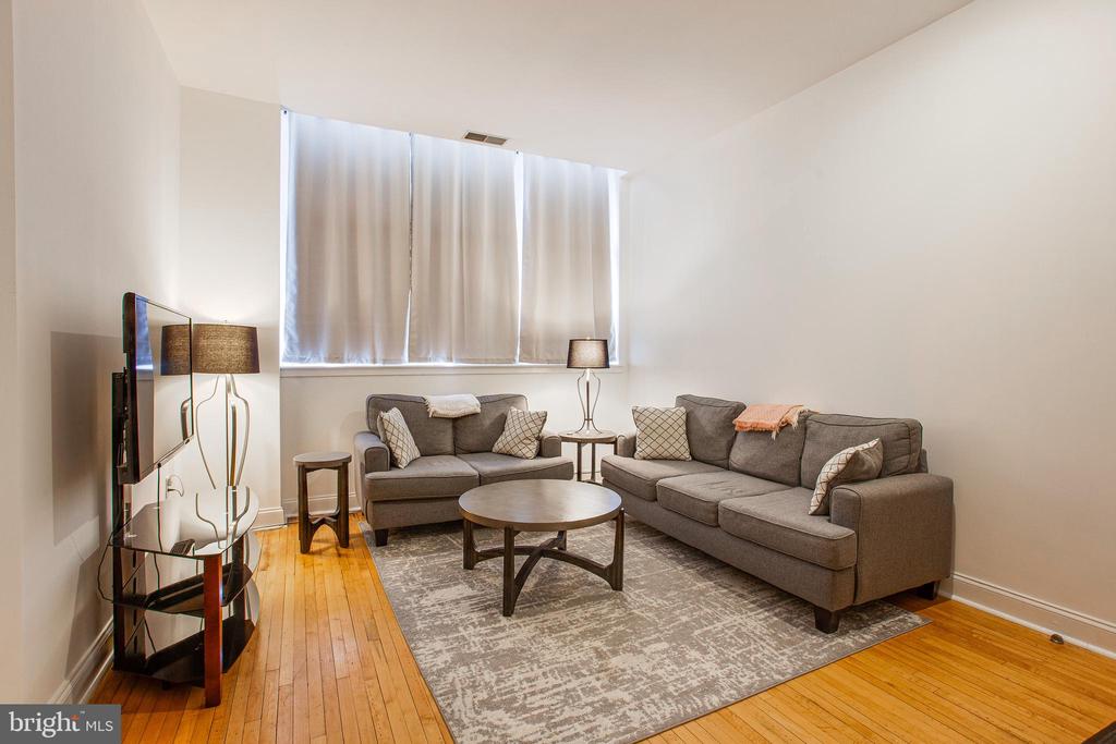 315 Arch St #301