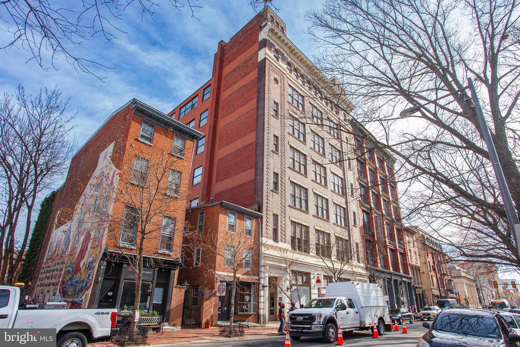 315 Arch St #301