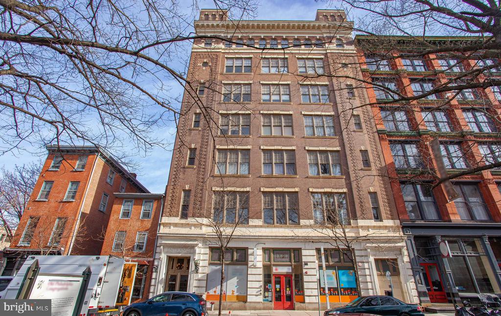 315 Arch St #301
