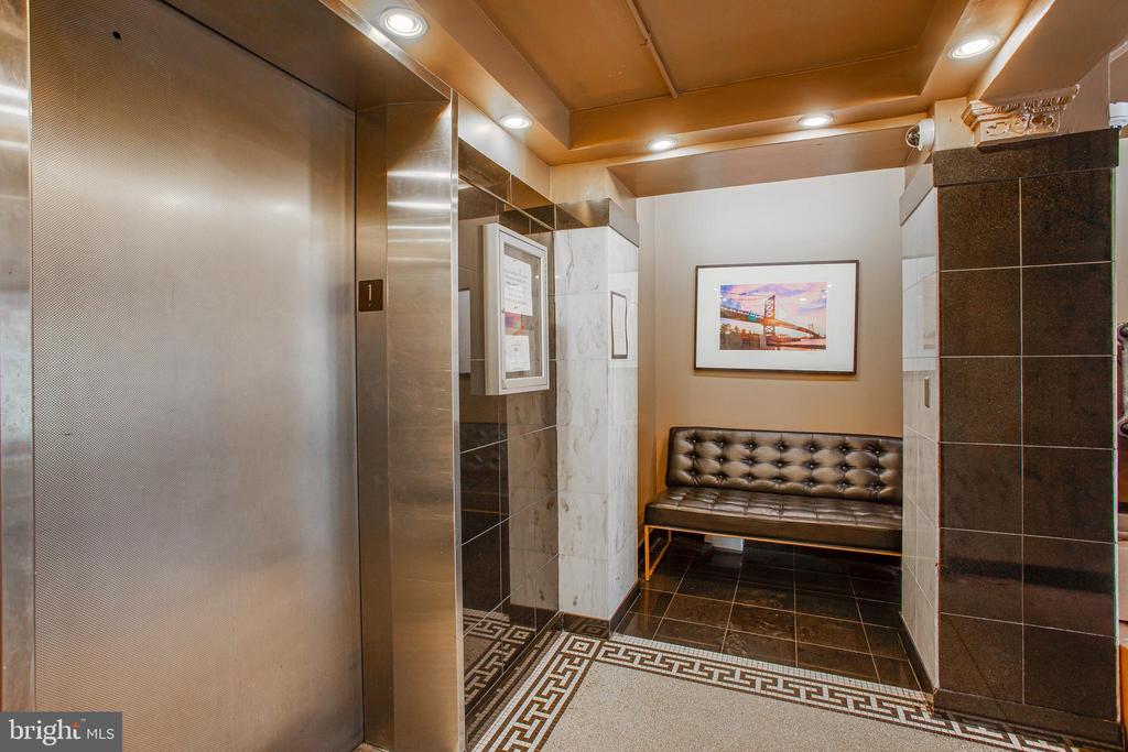 315 Arch St #301