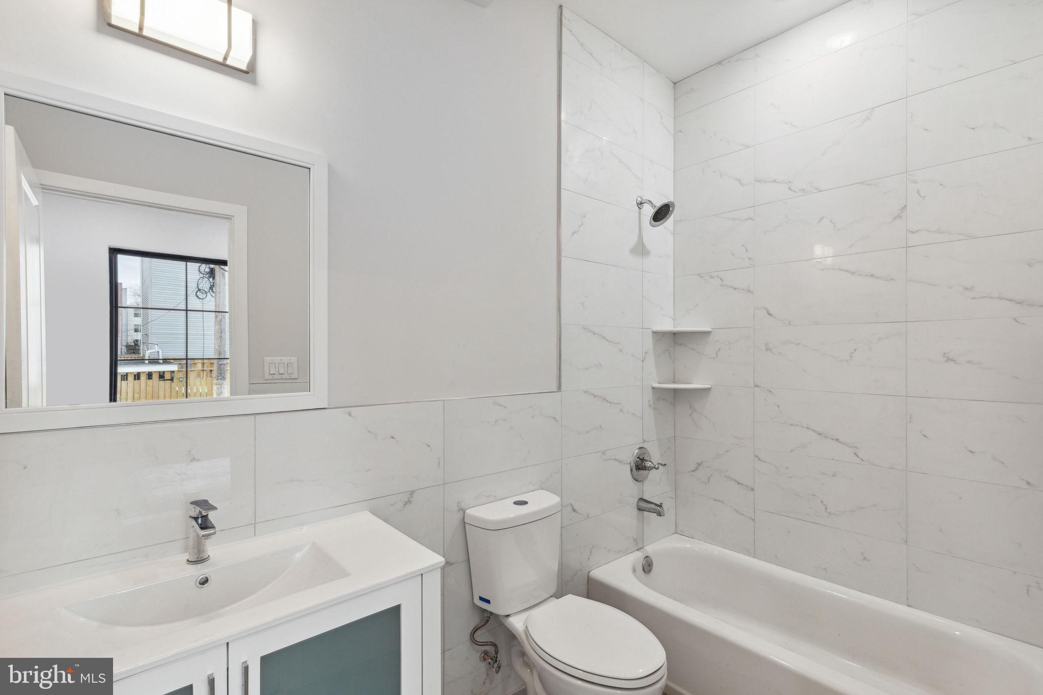 1840-42 N Gratz St #A