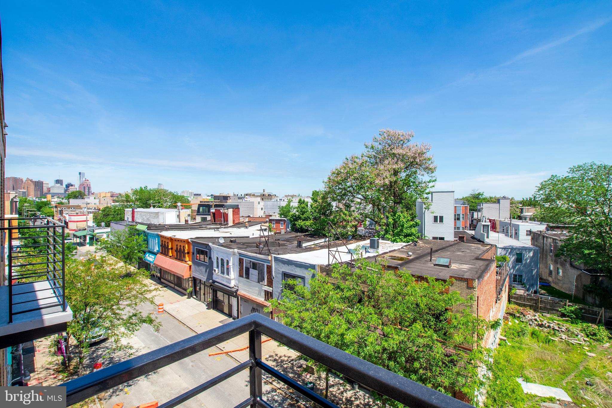1420 POINT BREEZE AVE #UNIT 201