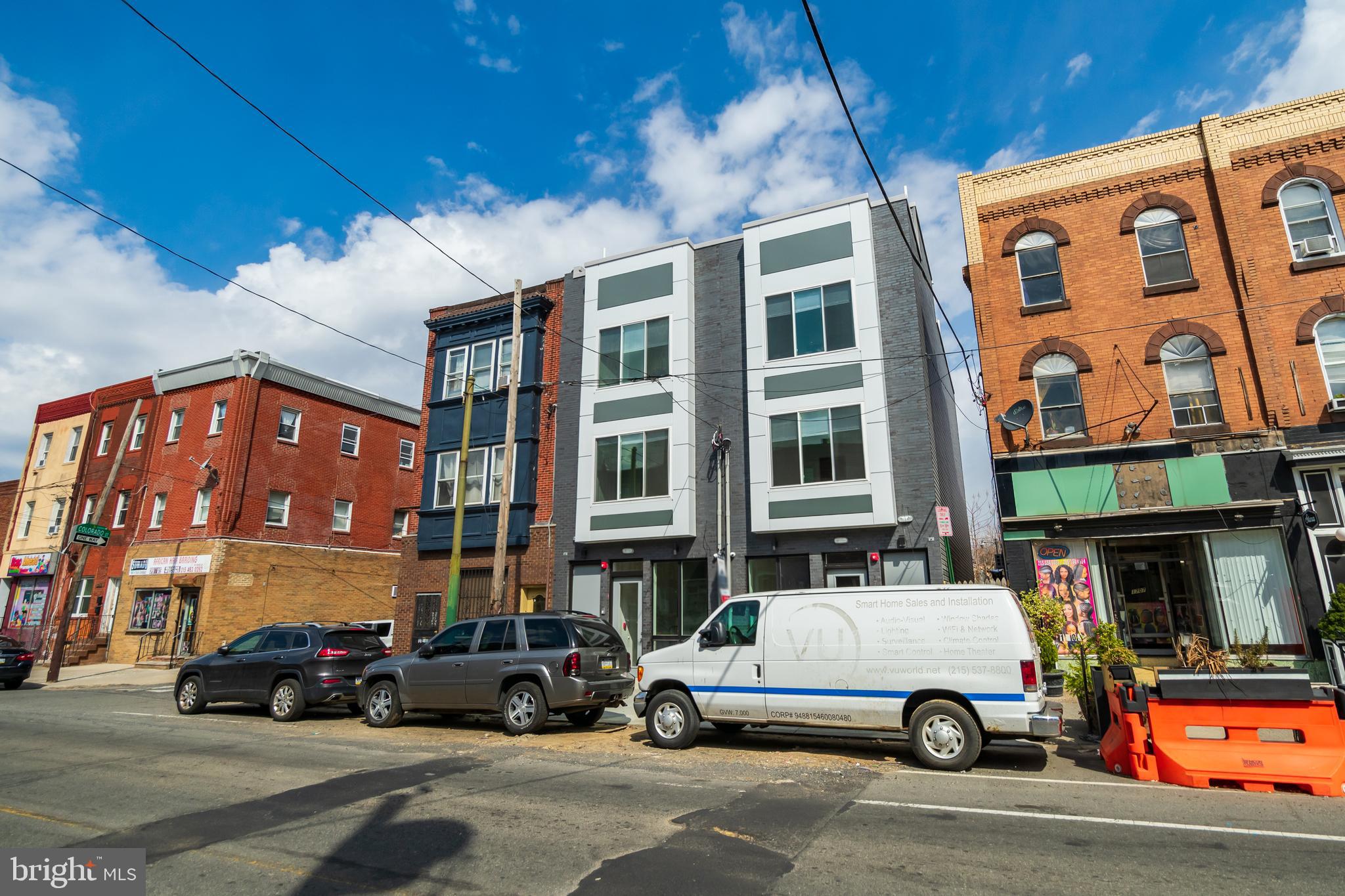 1711 SNYDER AVE #UNIT 1