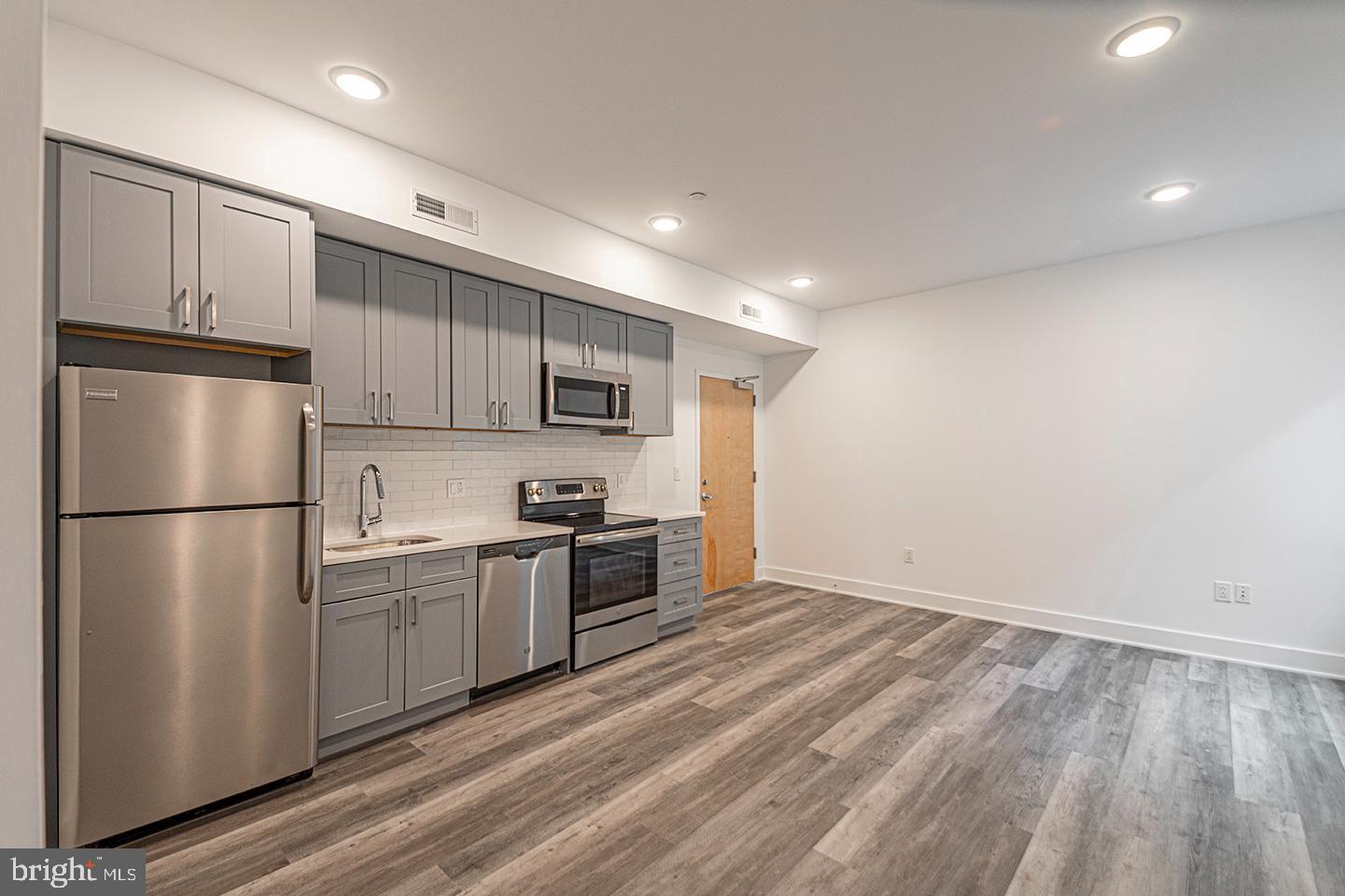 1524 SOUTH ST #UNIT 412