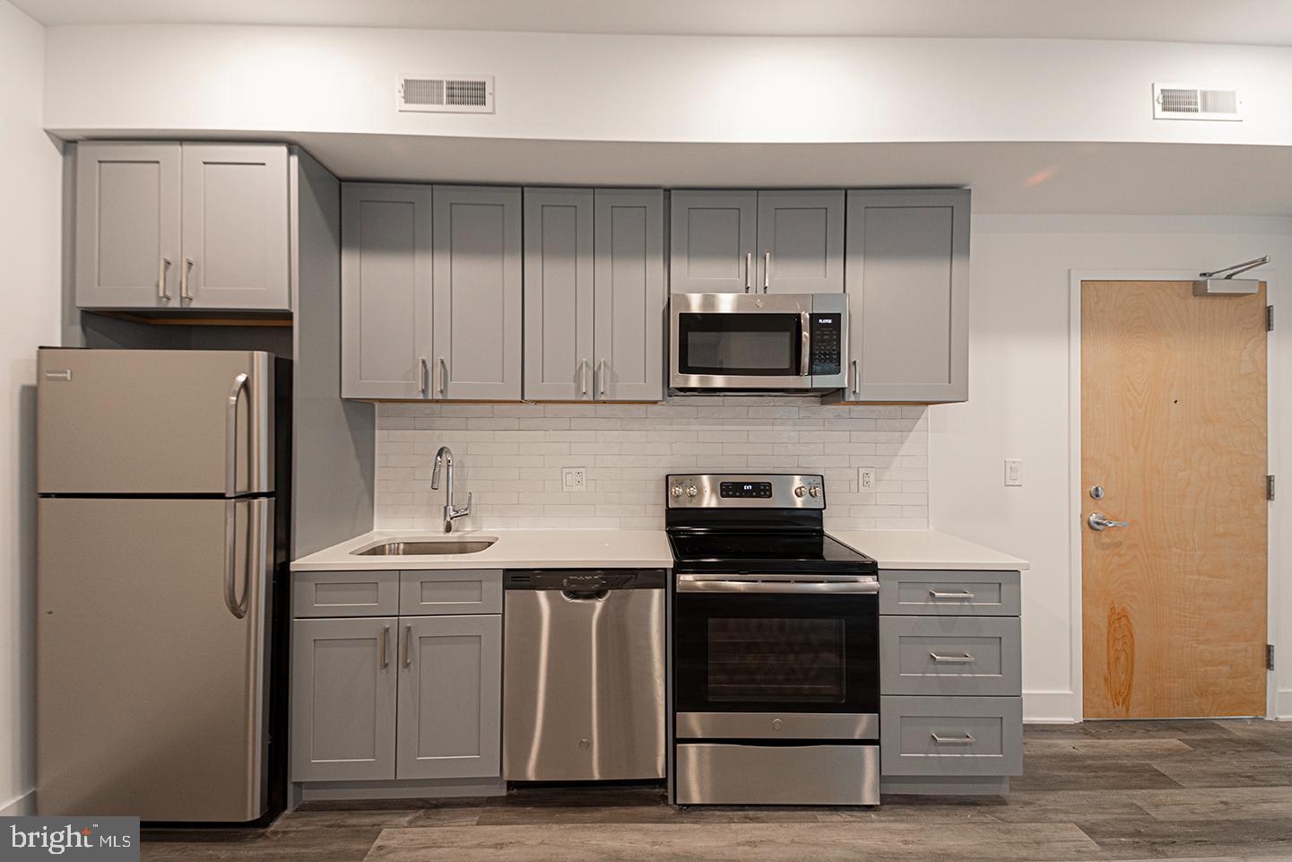 1524 SOUTH ST #UNIT 412