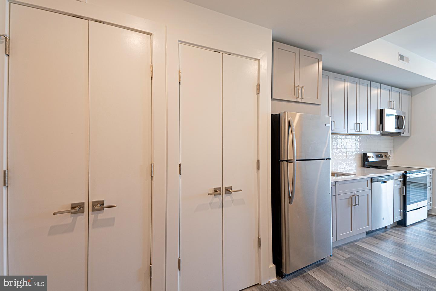 1245 RIDGE AVE #UNIT 204