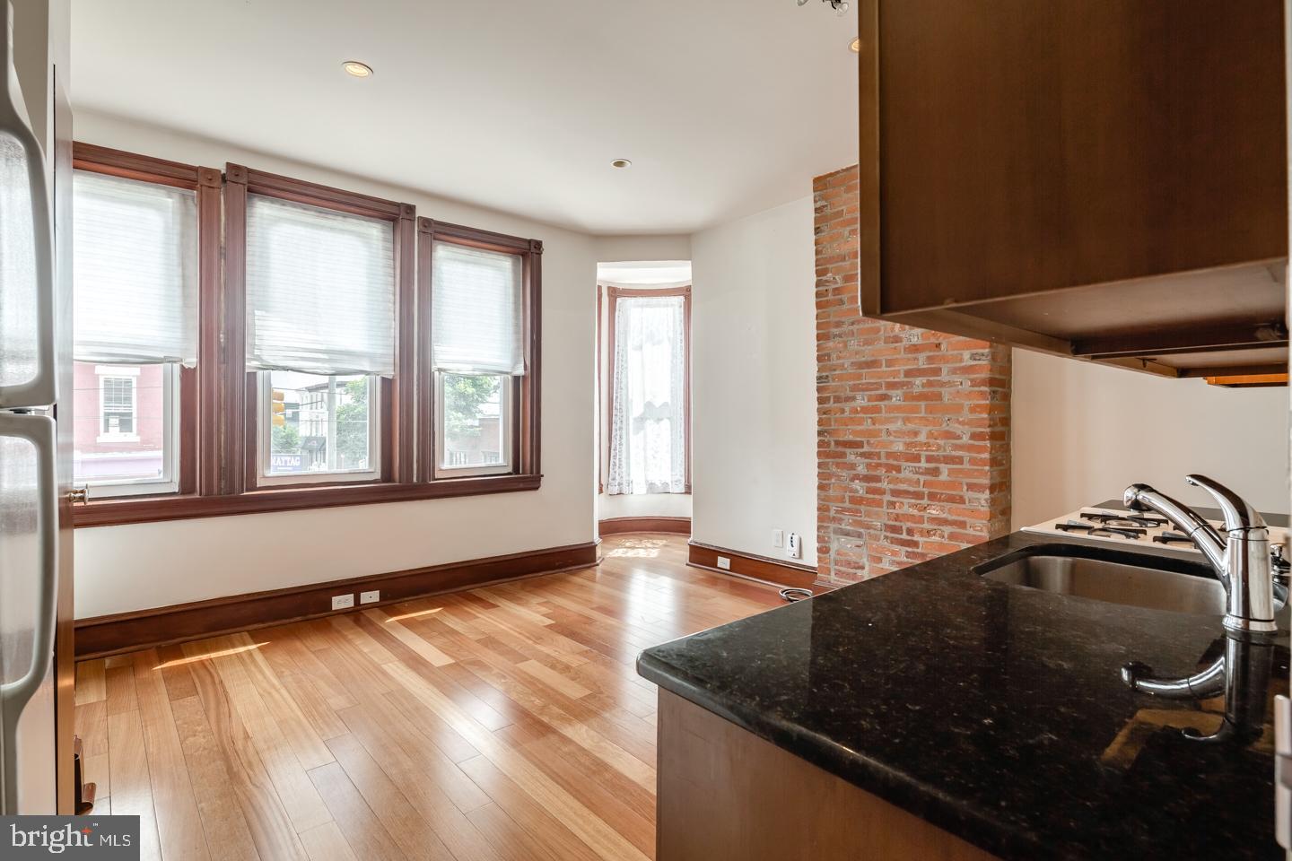 2739 W GIRARD AVE #UNIT 2F