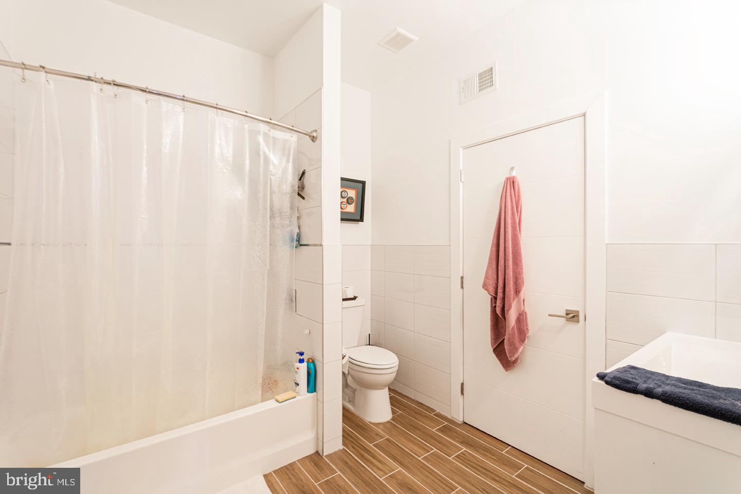 135 N 3RD ST #UNIT 2B