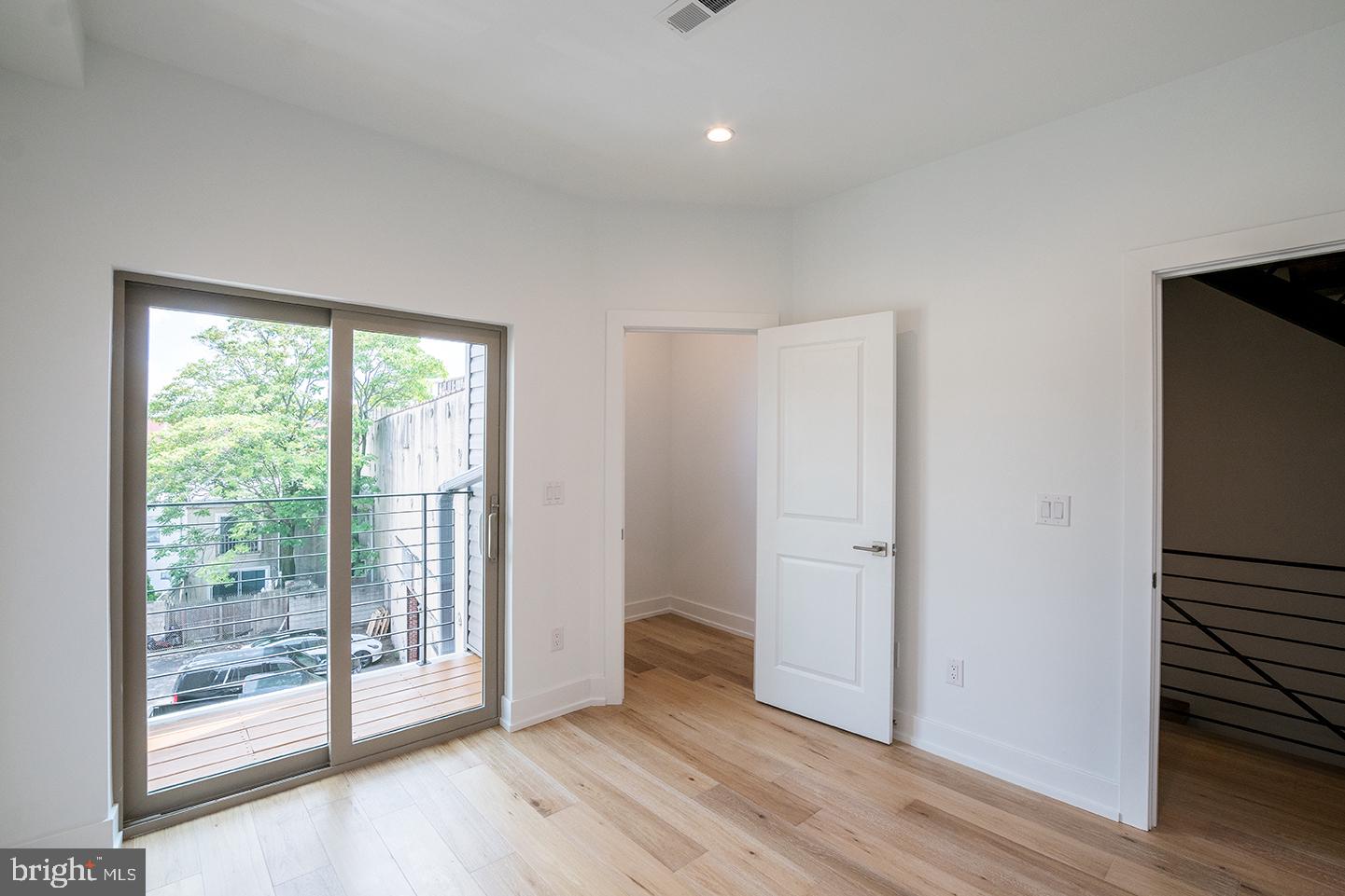 119 GREENWICH ST #UNIT 3