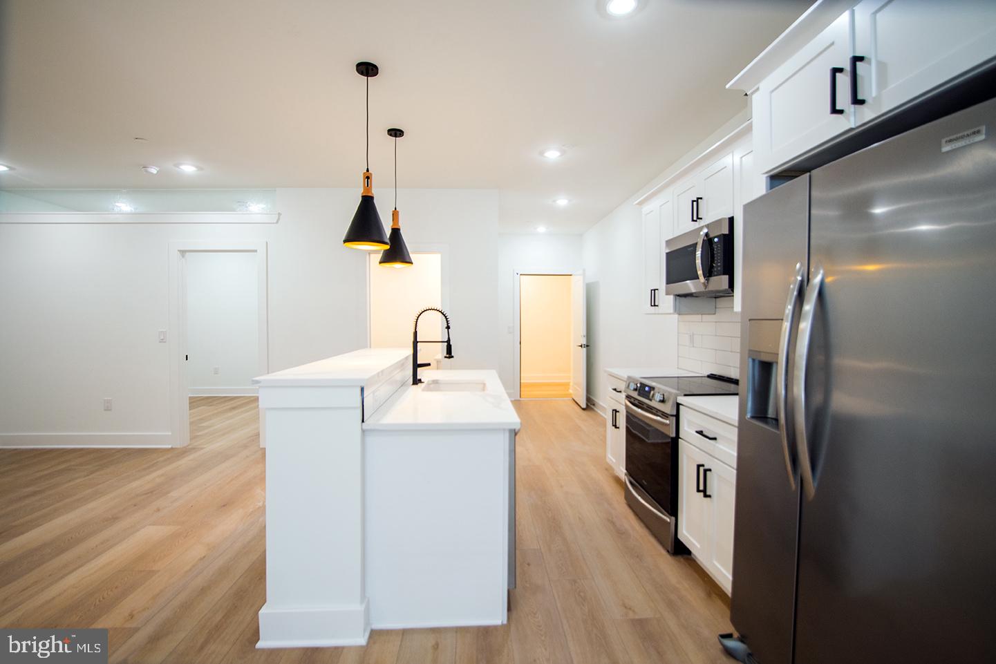 25 W HORTTER ST #UNIT 202