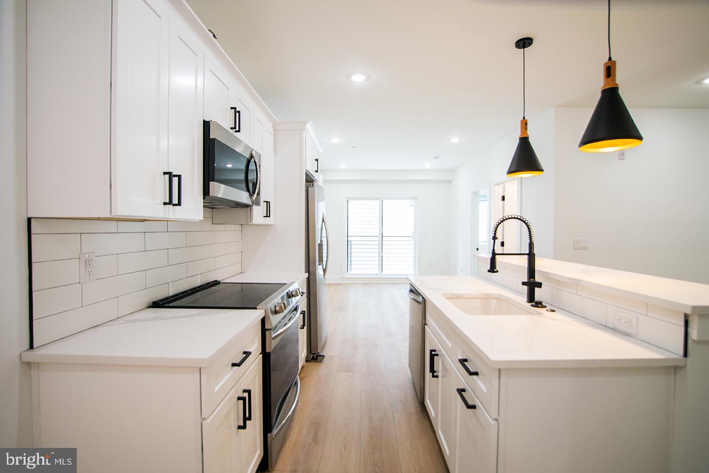 25 W HORTTER ST #UNIT 202