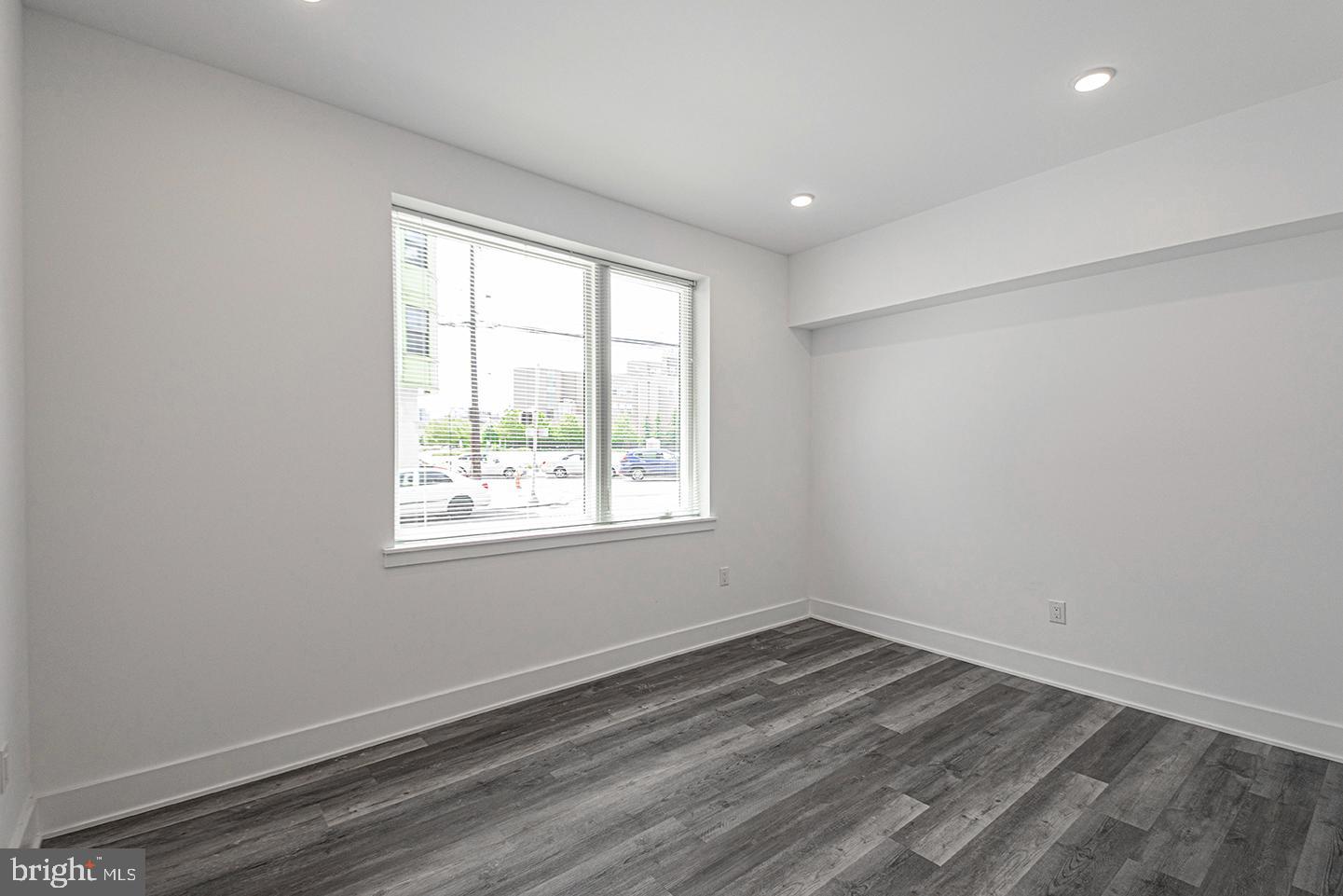 1245 RIDGE AVE #UNIT 103