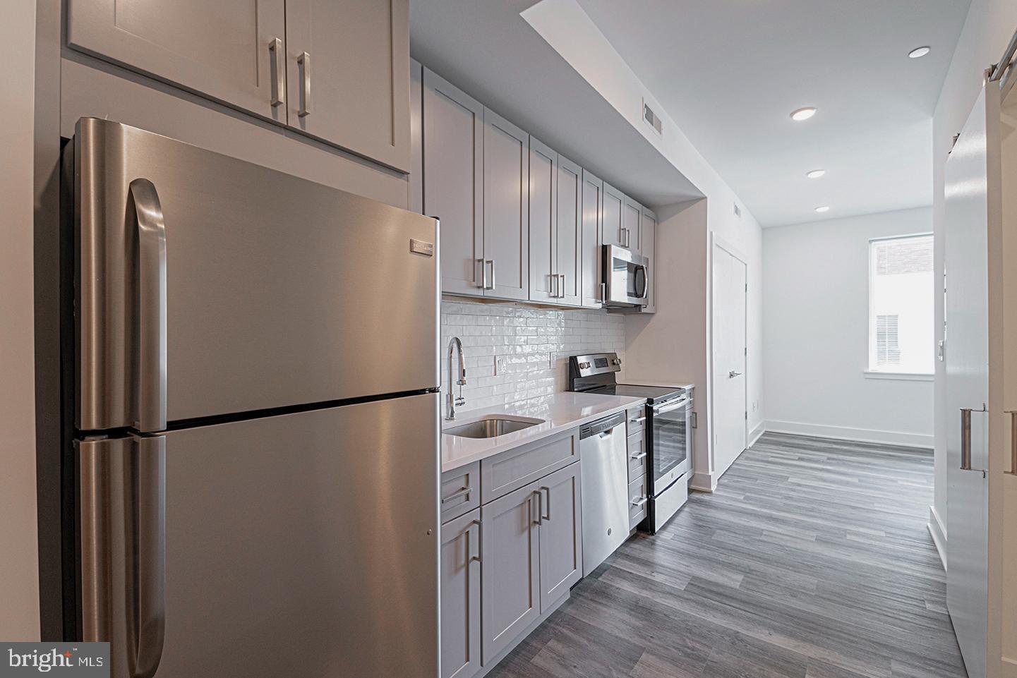 1245 RIDGE AVE #UNIT 103