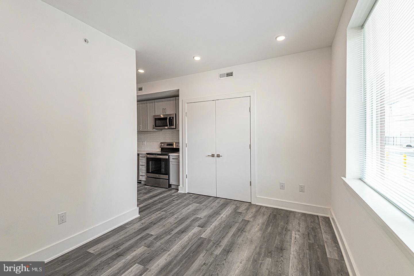 1245 RIDGE AVE #UNIT 103