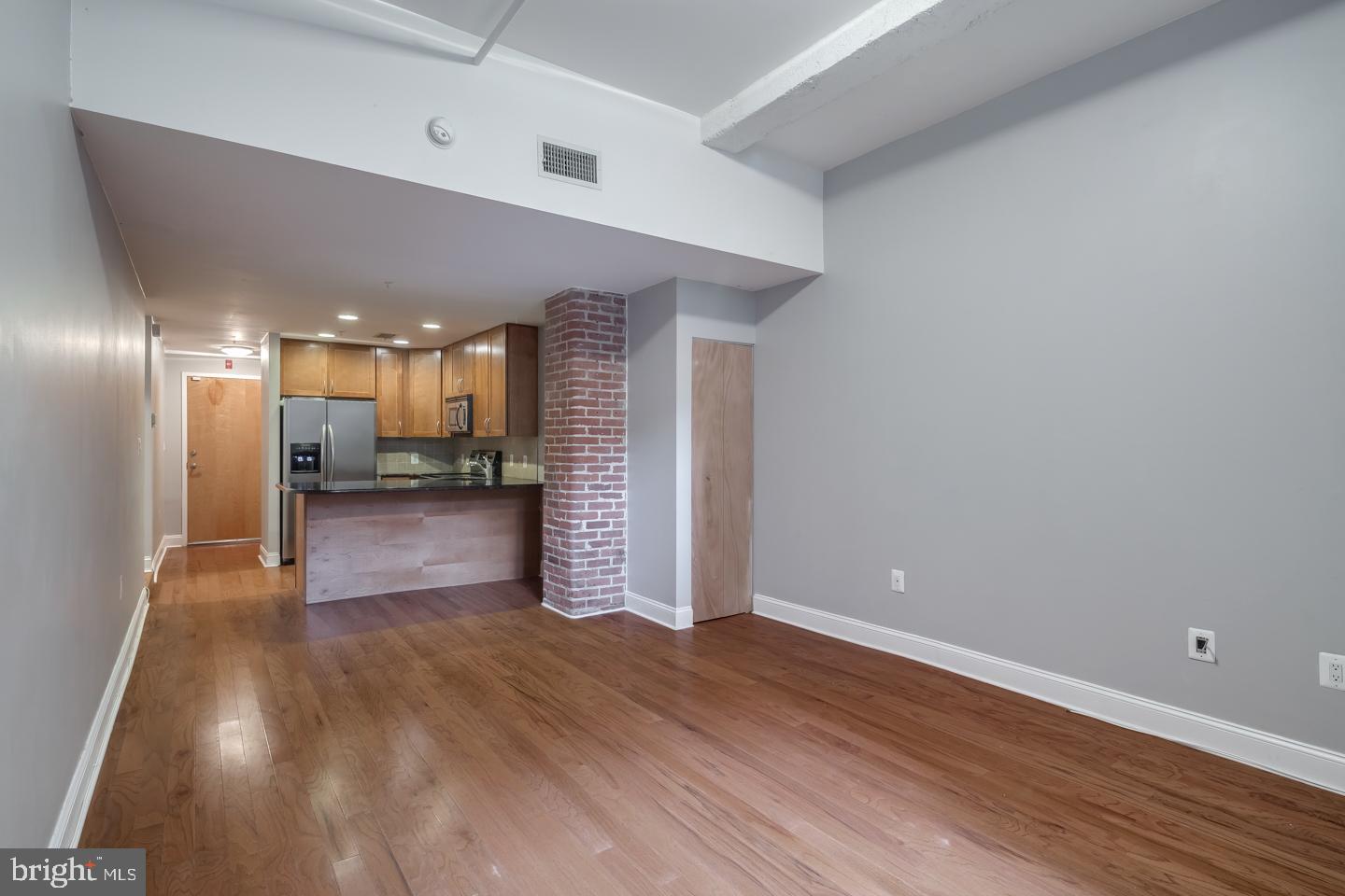 1100 S BROAD ST #UNIT 15A