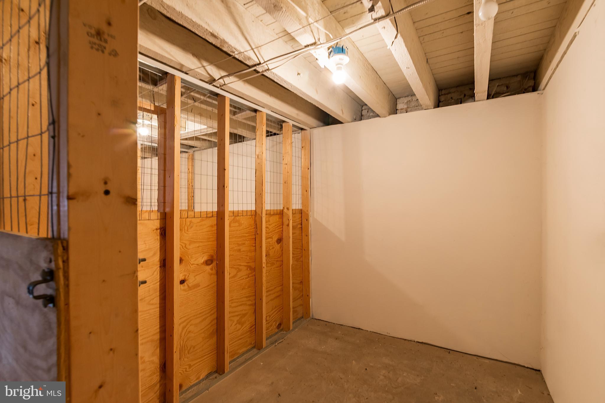 2739 W GIRARD AVE #UNIT 3R