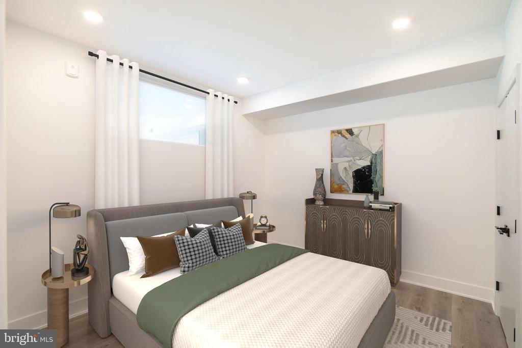 1420 POINT BREEZE AVE #UNIT 302