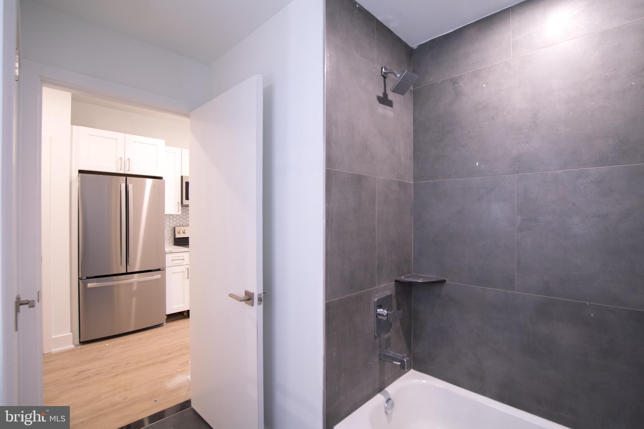 1325 N LEE ST #UNIT 202