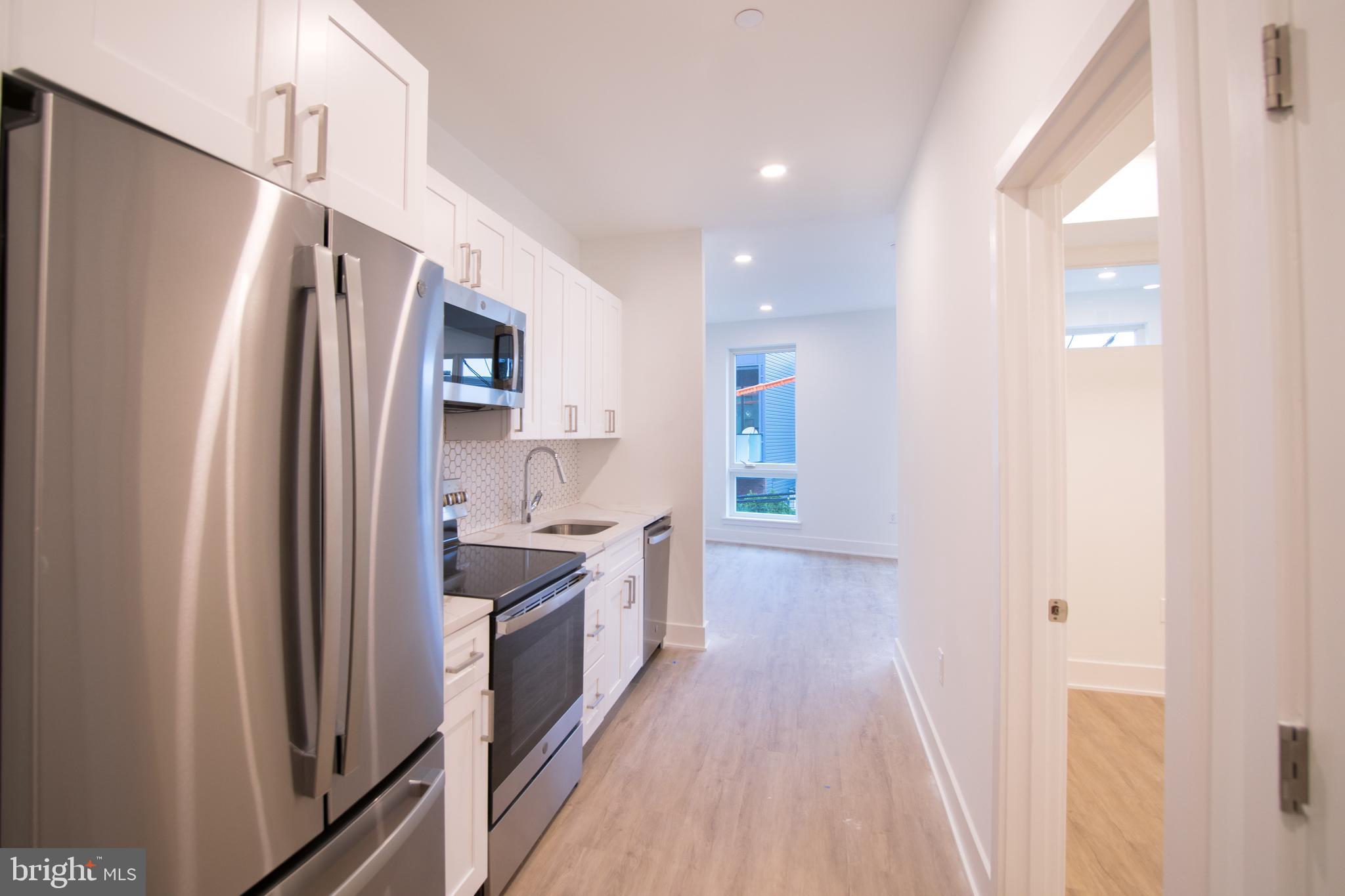 1325 N LEE ST #UNIT 204