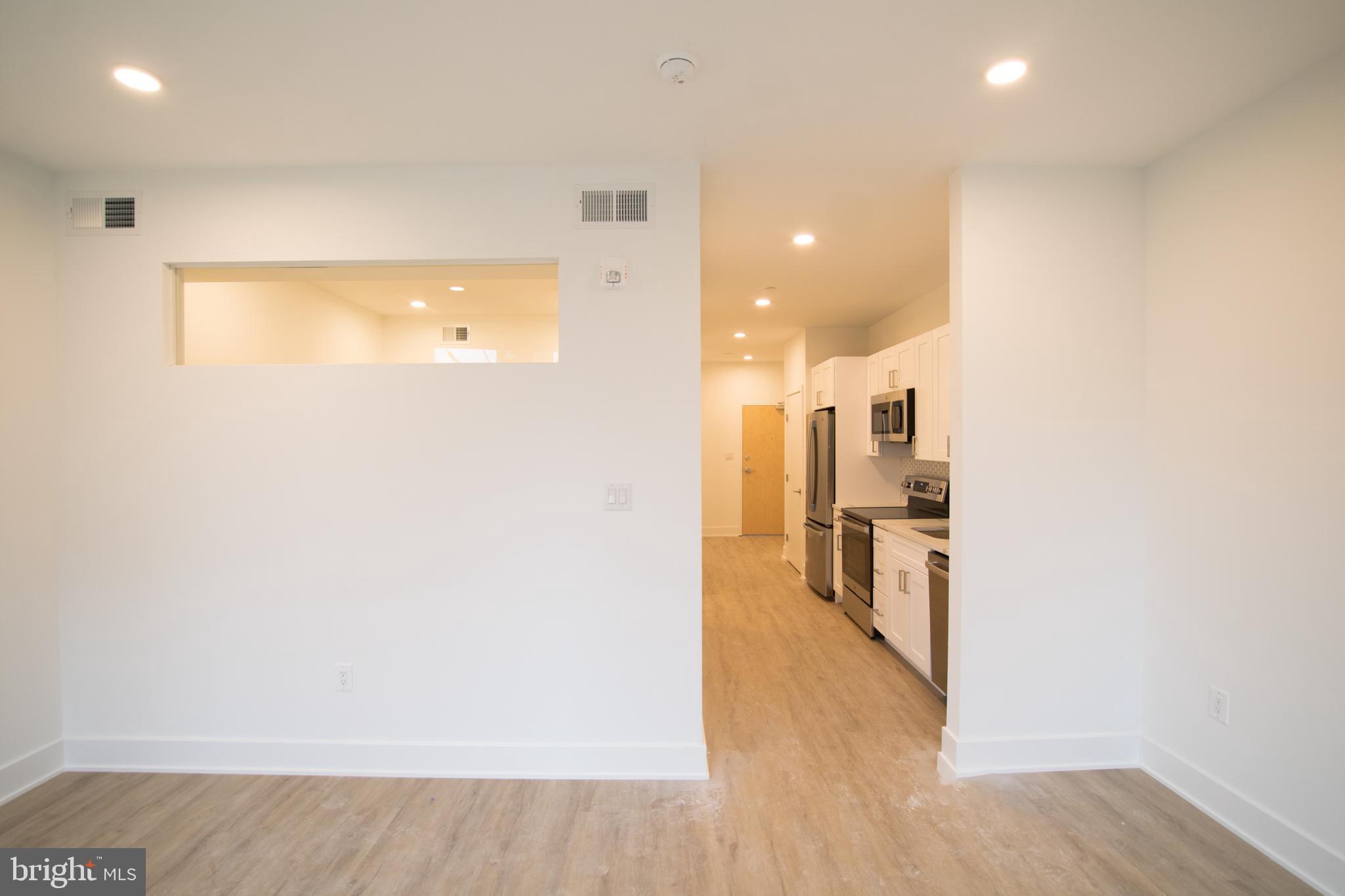 1325 N LEE ST #UNIT 205