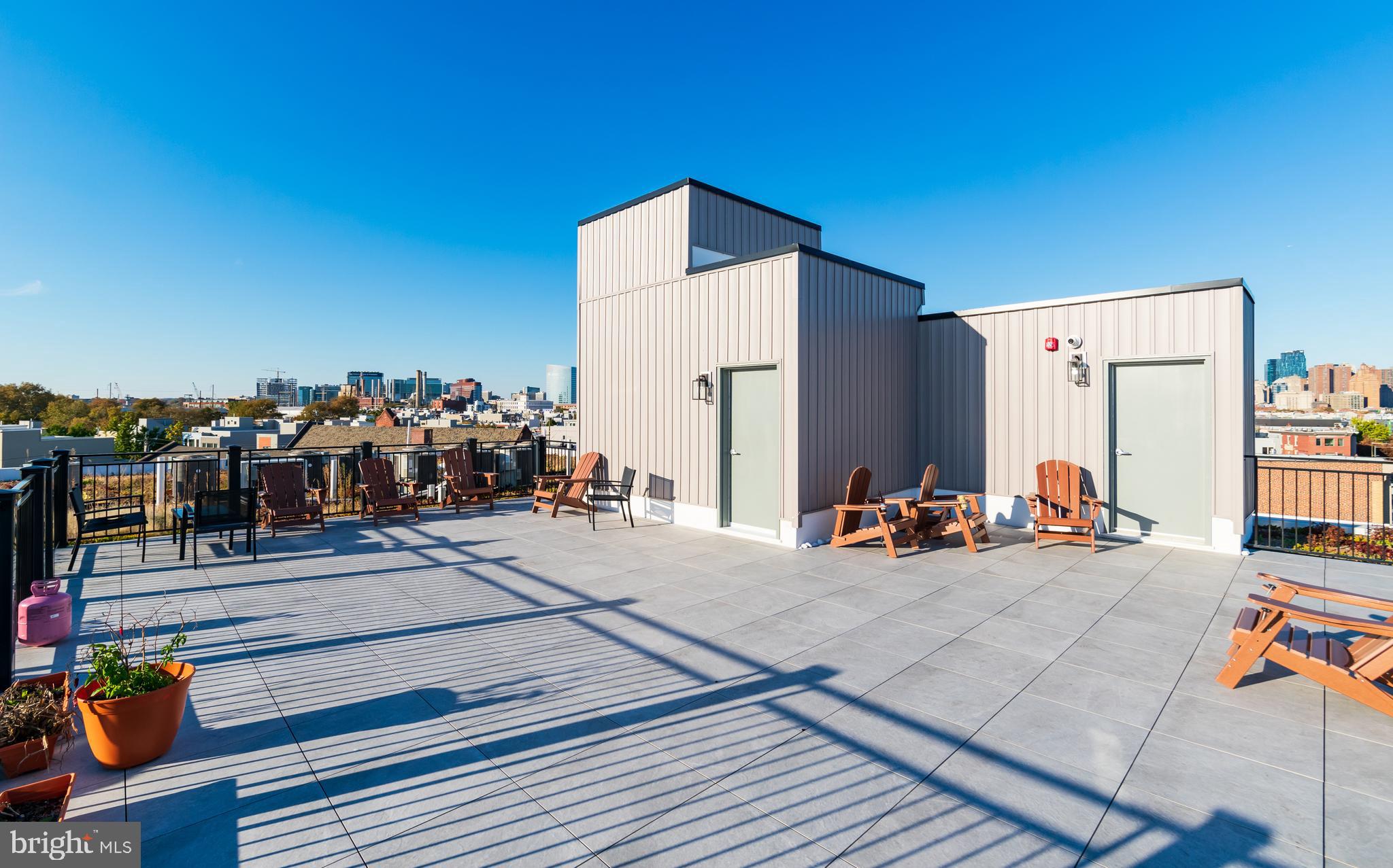 1420 POINT BREEZE AVE #UNIT 404