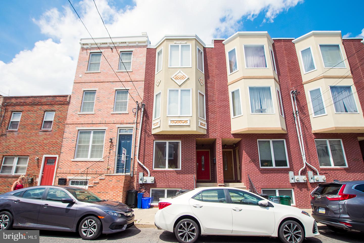 2007 CARPENTER ST #UNIT 1