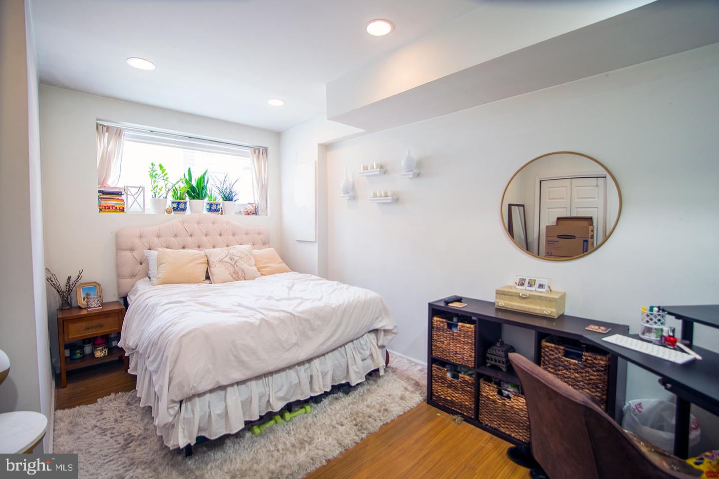 2007 CARPENTER ST #UNIT 1