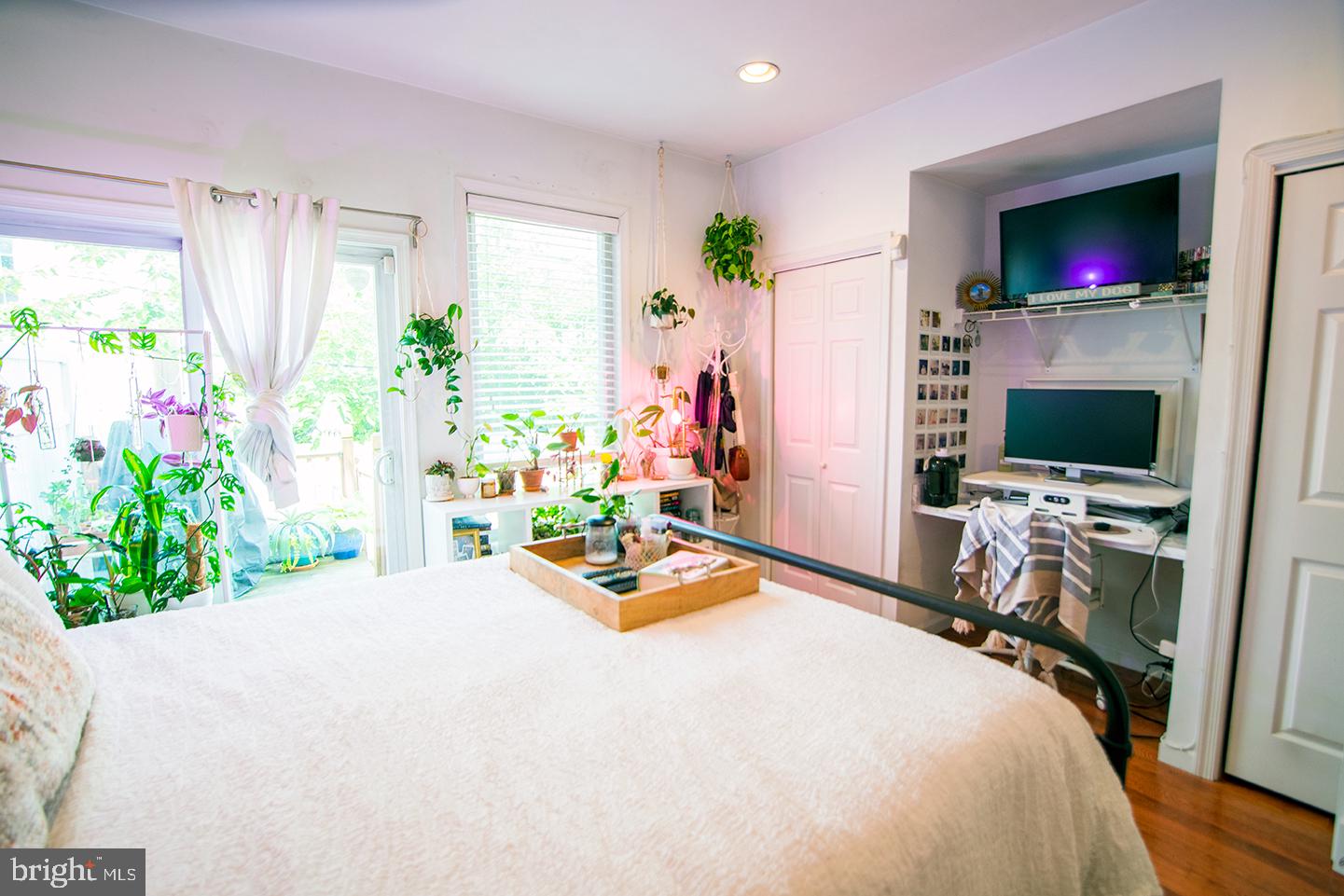 2007 CARPENTER ST #UNIT 1