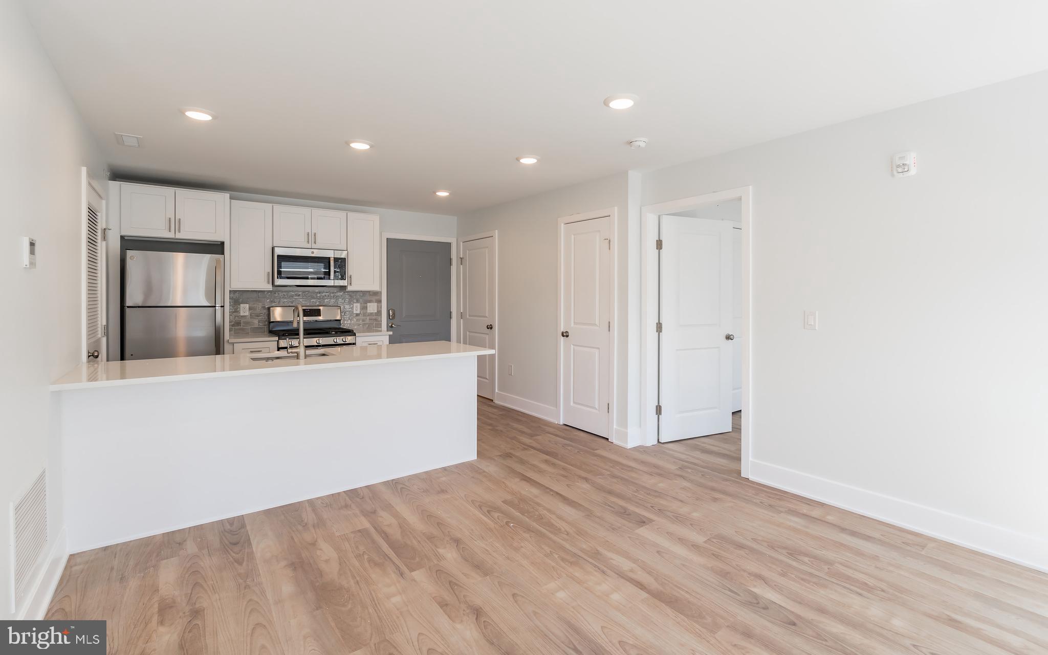 1616 N BAILEY ST #UNIT 401