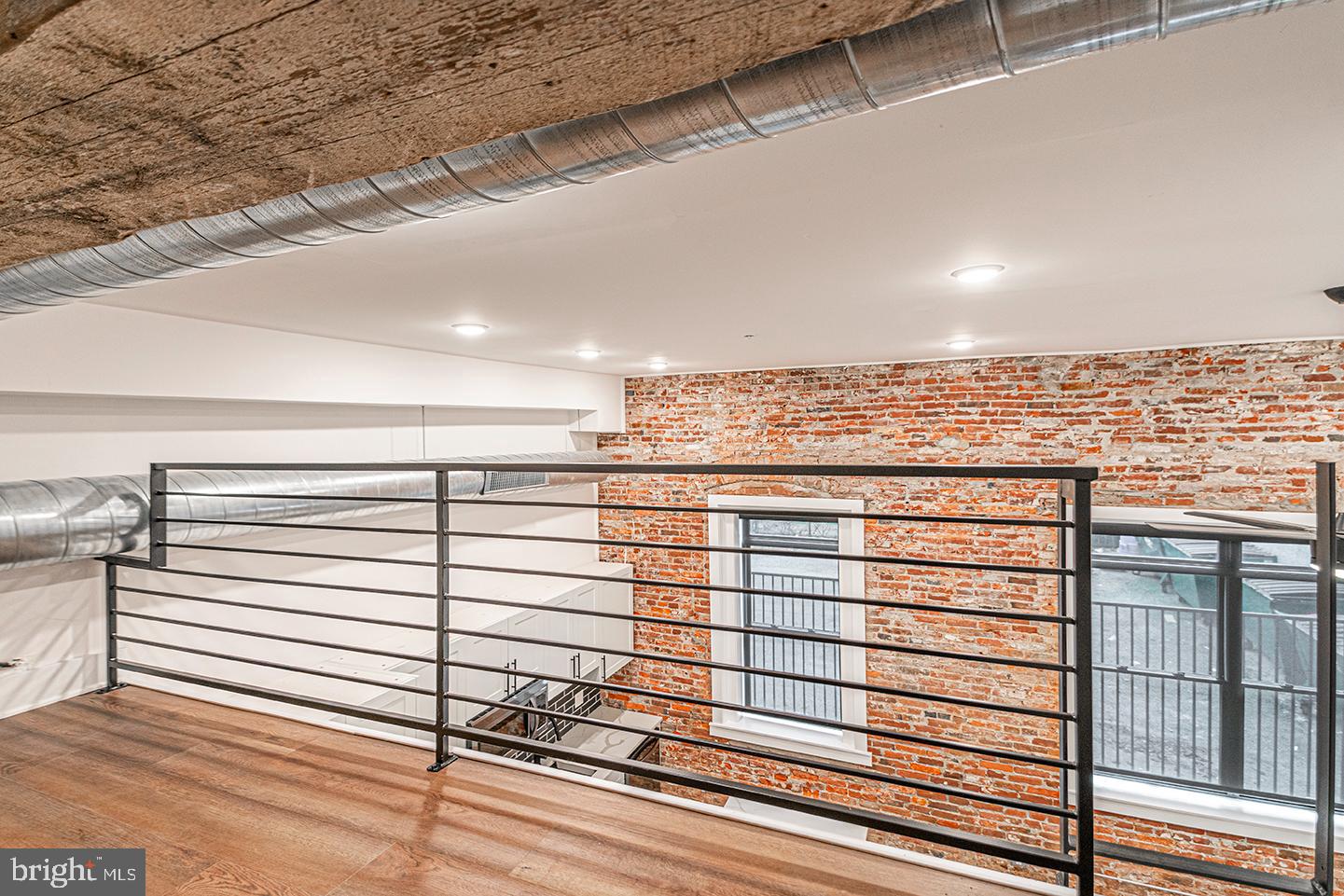1211 BAINBRIDGE ST #UNIT 2D