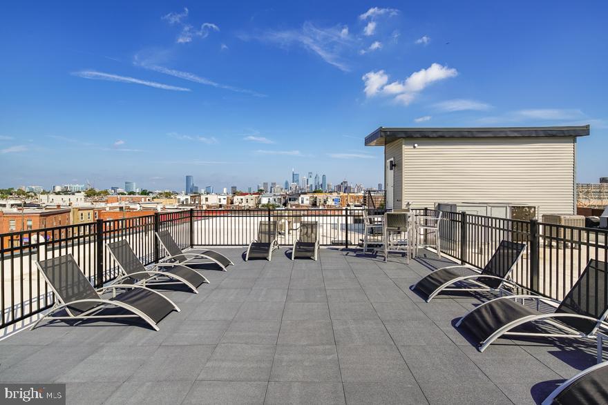 1705 JACKSON ST #UNIT 5