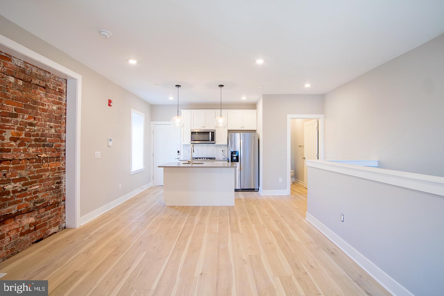 129 S 49TH ST #UNIT 1F