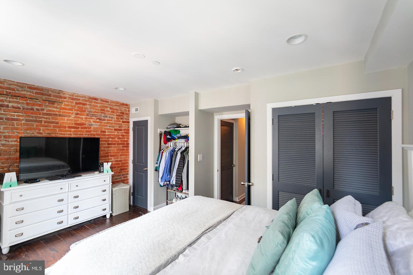 19 N 3RD ST #UNIT 4