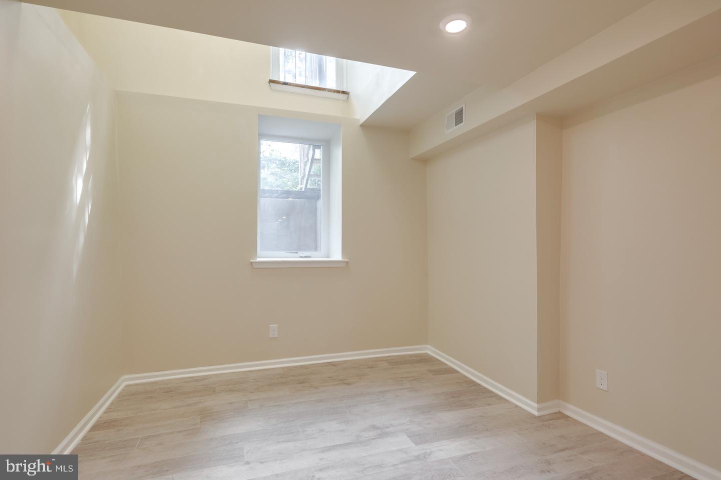 830 SOUTH ST #LOWER LEVEL