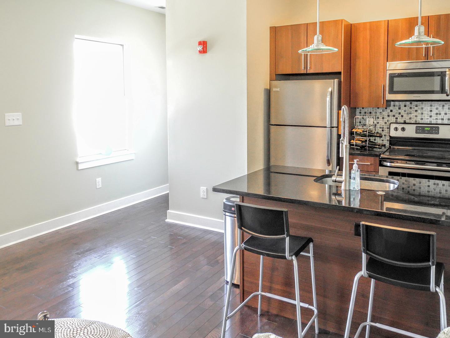 2012 W GIRARD AVE #UNIT 1C