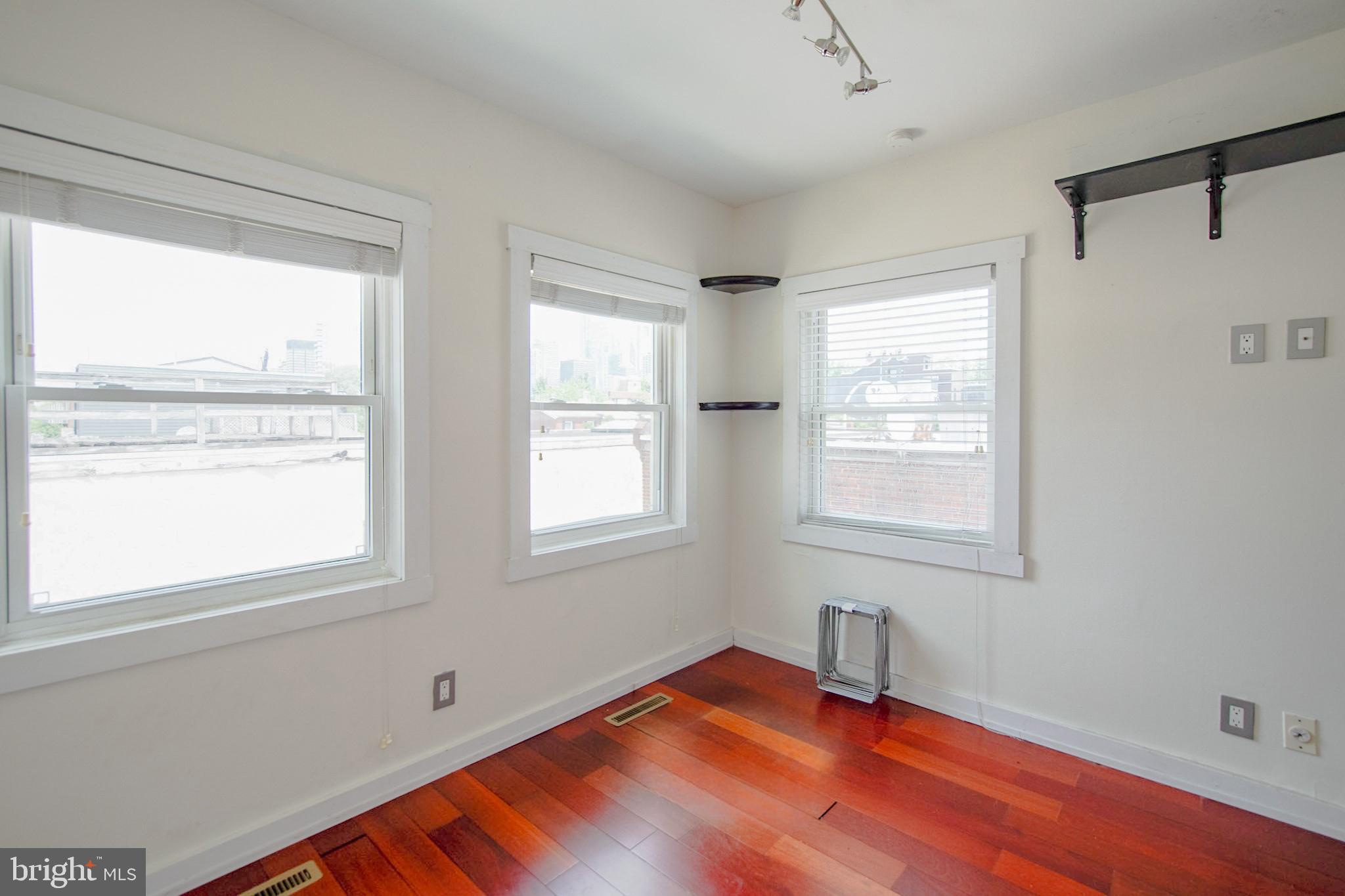 2619 SOUTH ST #UNIT 3