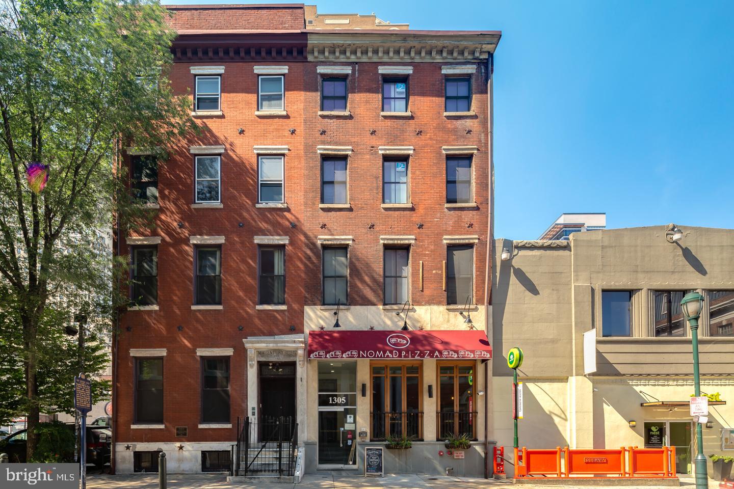 1305 LOCUST ST #UNIT 4B
