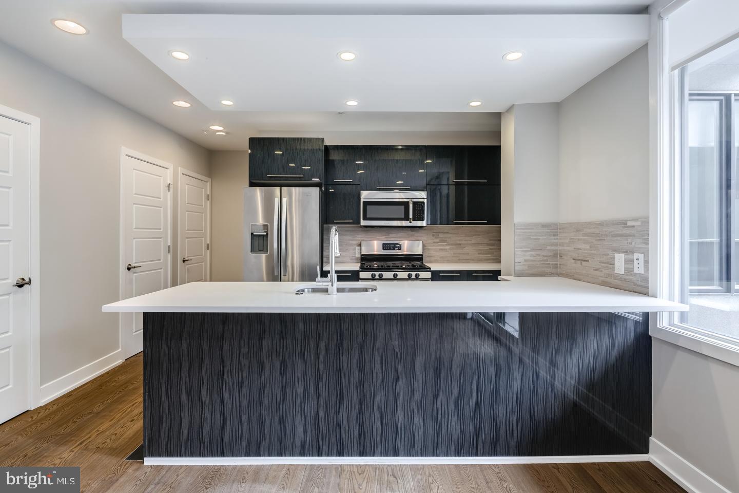 820 N 3RD ST #UNIT 204