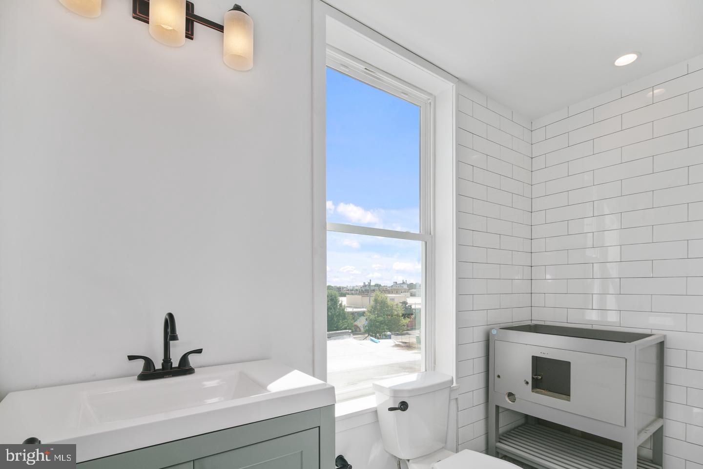 614 W NORRIS ST #UNIT 3