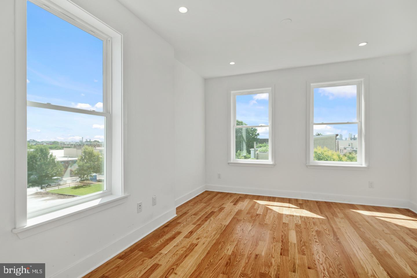 614 W NORRIS ST #UNIT 3