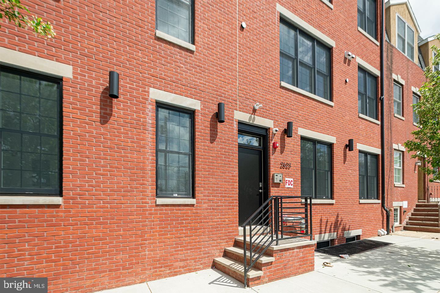 2623 CHRISTIAN ST #304