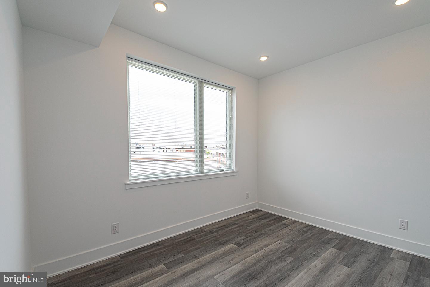 1245 RIDGE AVE #UNIT 409